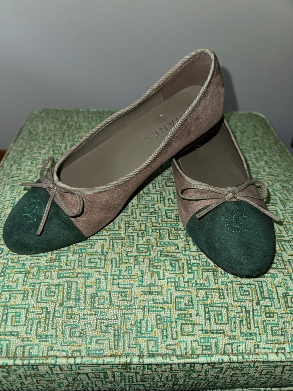 CHANEL Gray Suede Ballet Flats with Emerald Green Cap Toe